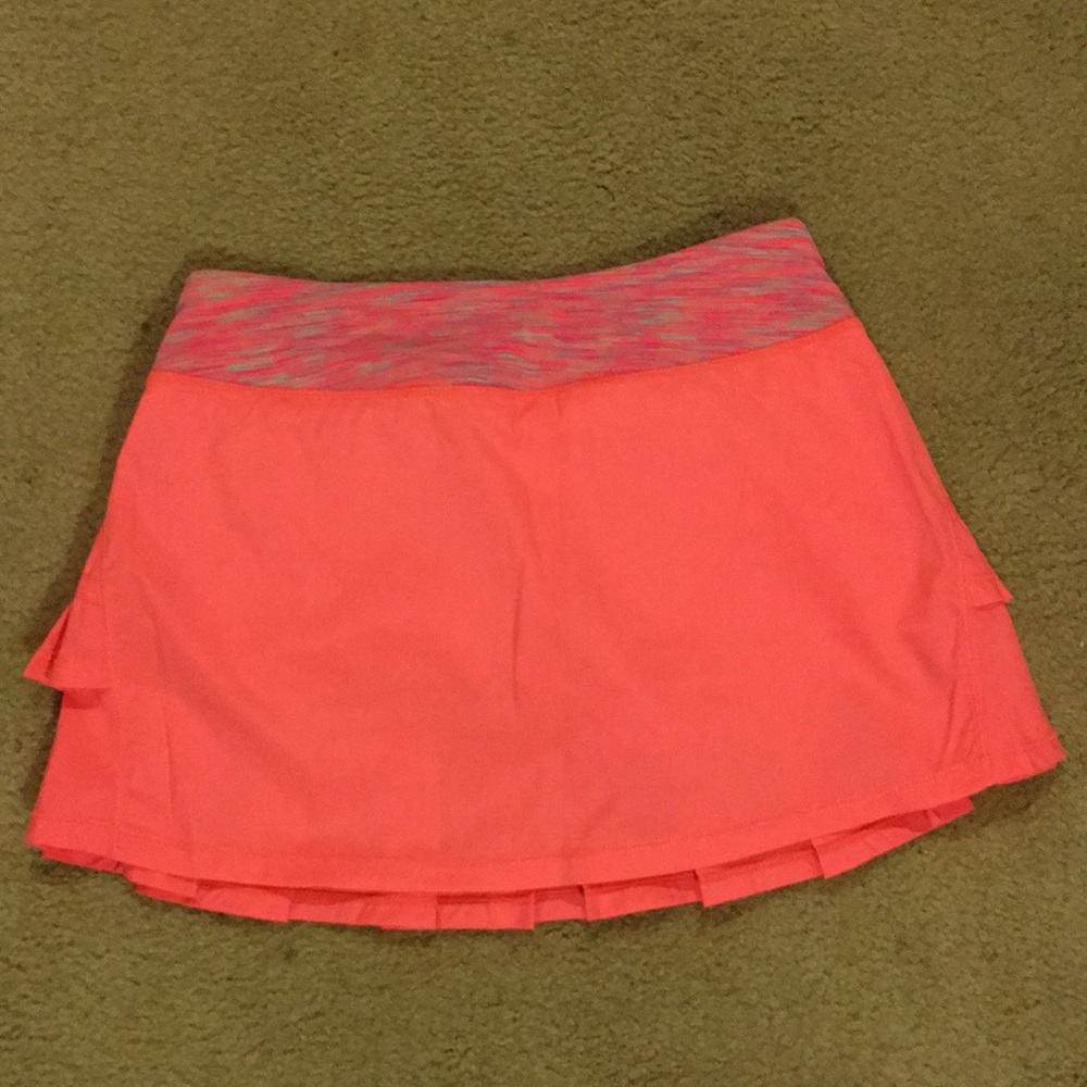 Ivivva by lululemon set the pace skirt size 12